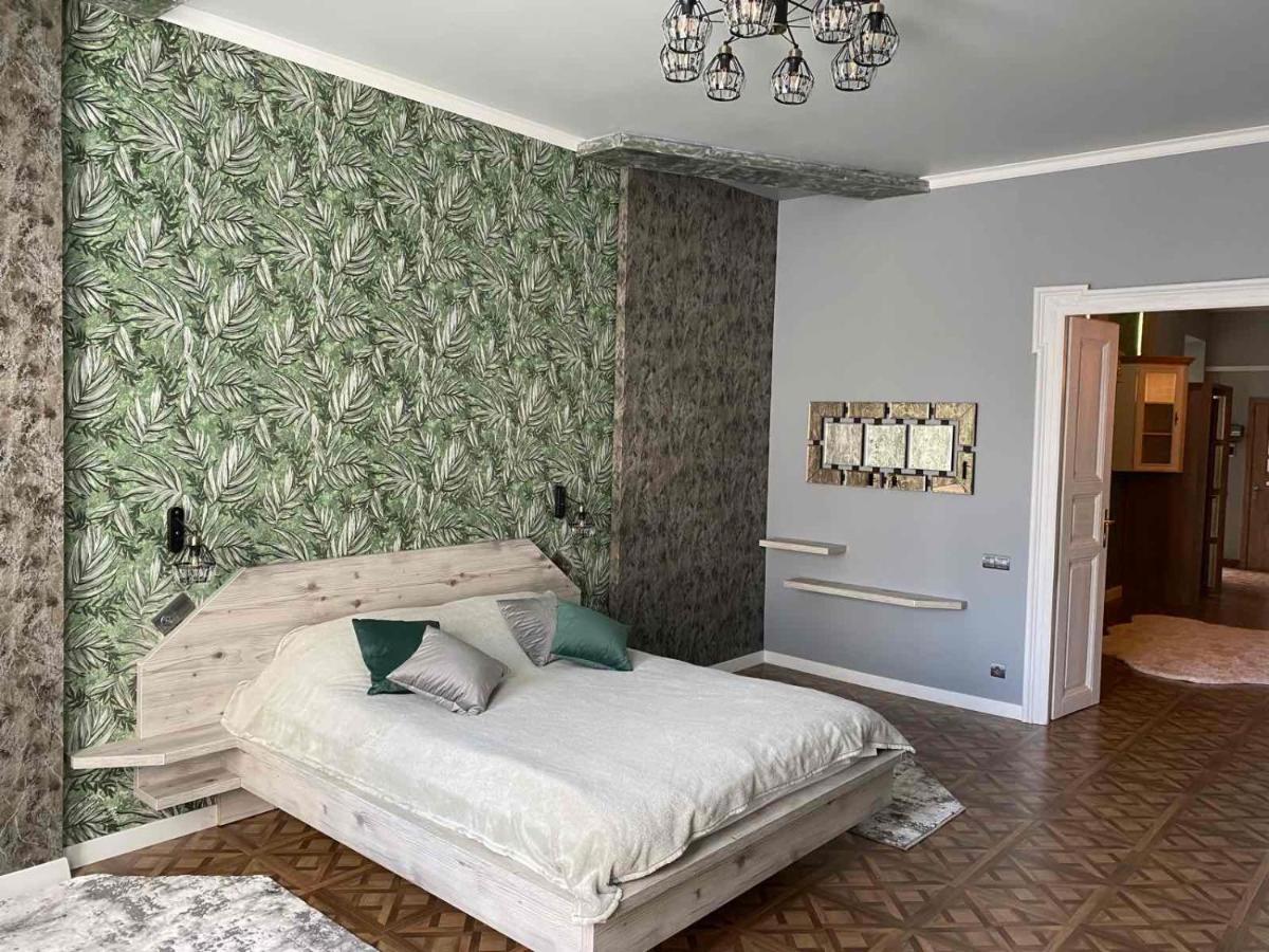 Apartment On Balabana Street 리비프 외부 사진
